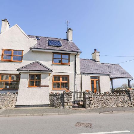 Villa Morannedd à Llanfairpwllgwyngyll Extérieur photo