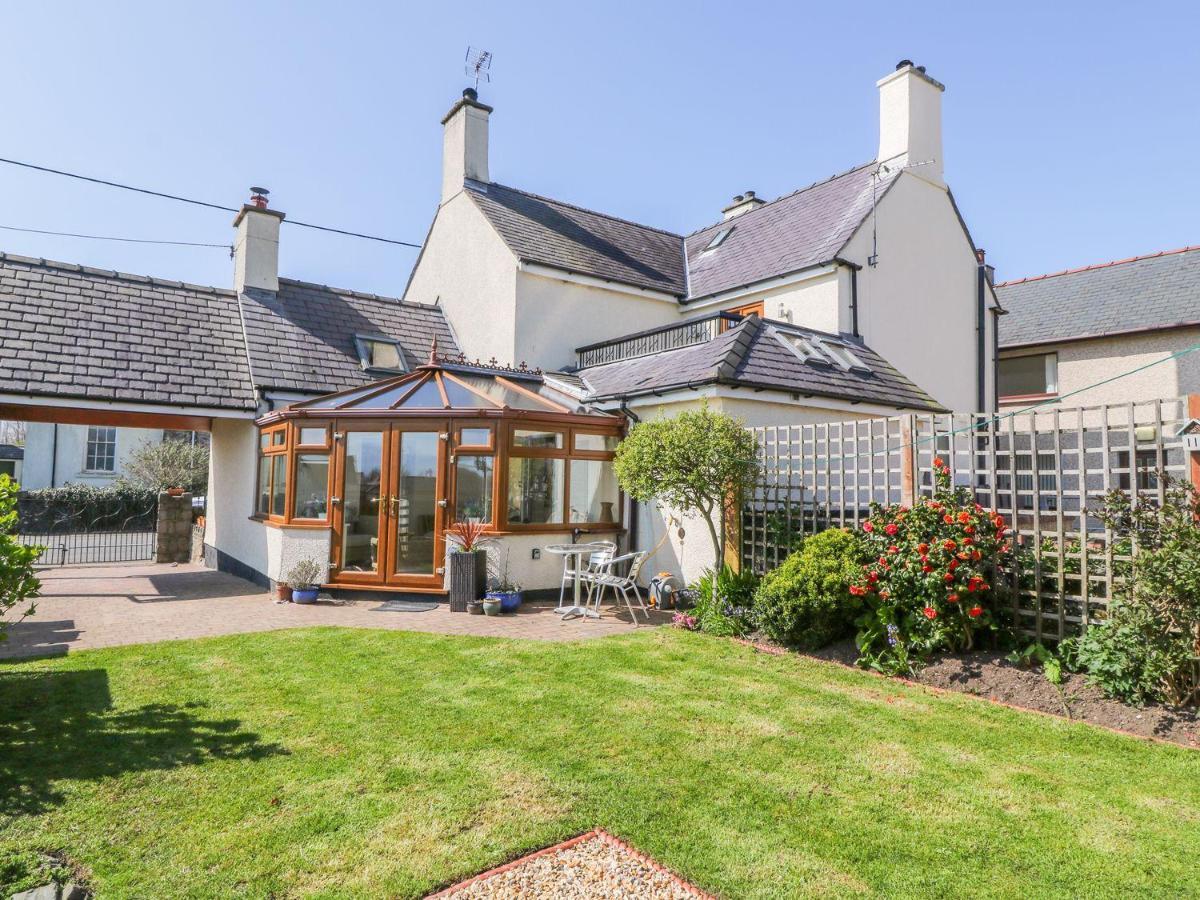 Villa Morannedd à Llanfairpwllgwyngyll Extérieur photo